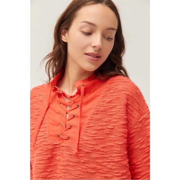 Urban Outfitters Textured Orange Lace-Up Cropped Pullover Sweater M - Picture 2 of 12